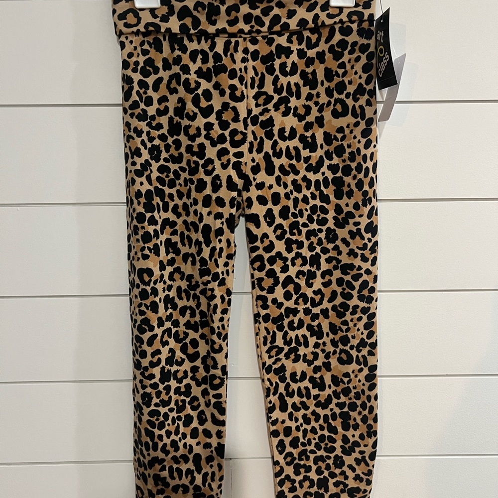 Cat & Jack Kids Leopard-Print Capri length Leggings in Tan and Black